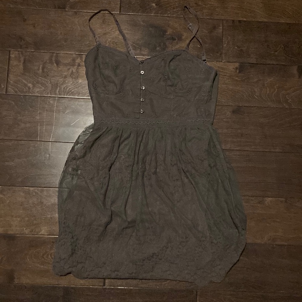 Women’s American Eagle 2000s Purple/Gray Floral Mesh Dress, Medium